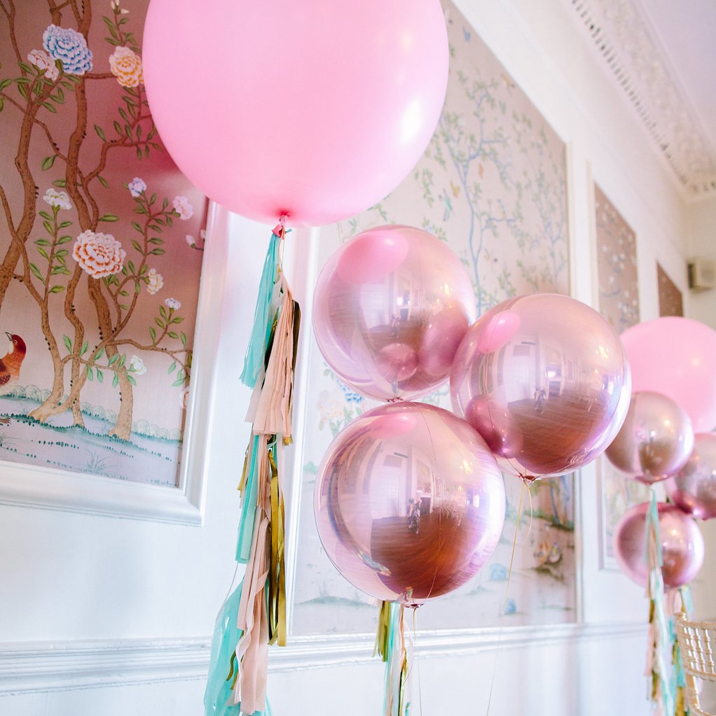 Bubblegum Balloons, Storyett