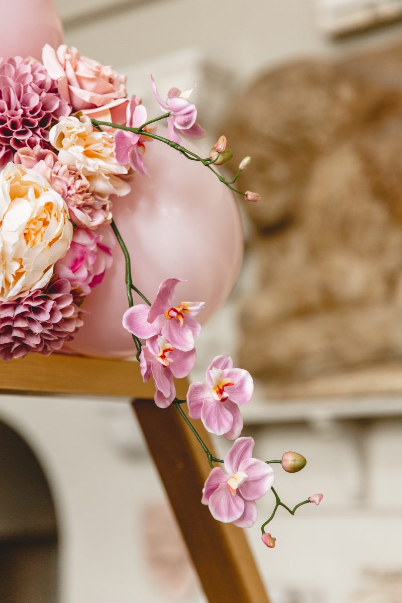 Aynhoe Floral Pink Arch lahuweddingphotography (6)