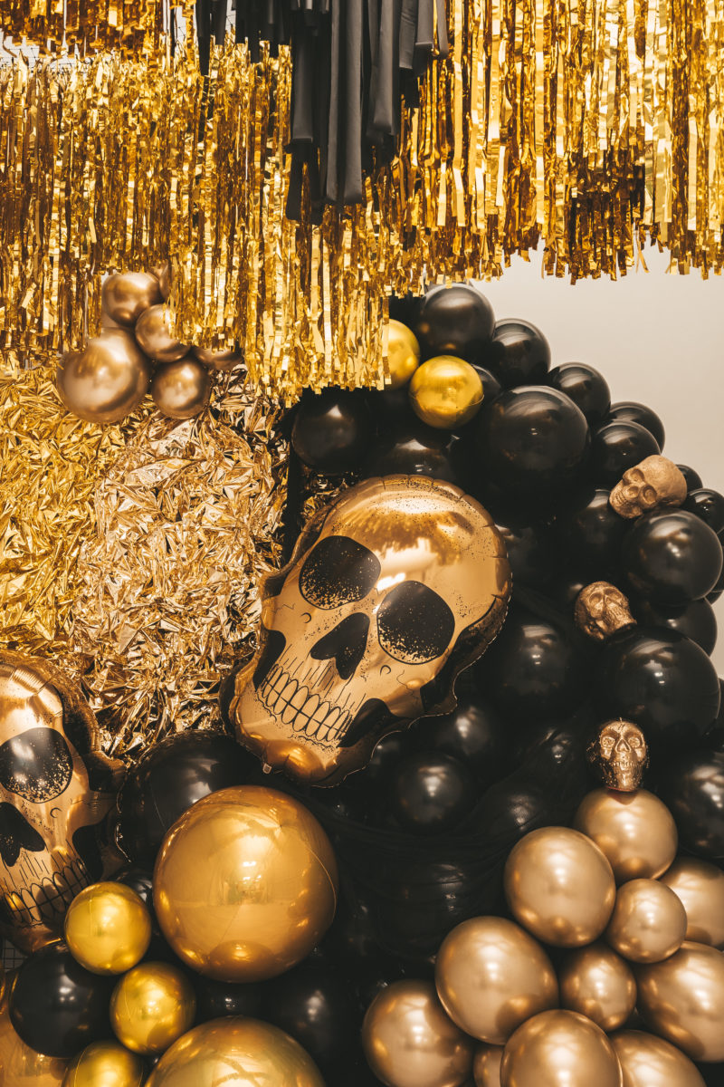 high-res-halloween-gold-skull-install-3