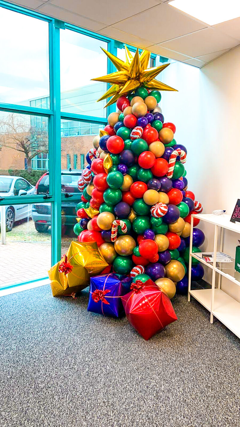 Balloon Christmas Tree