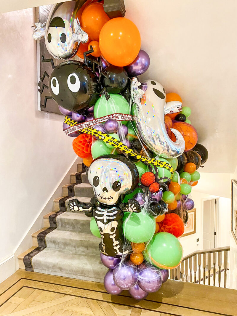 Jemma-Jade Halloween Staircase Garland 2021 (6)