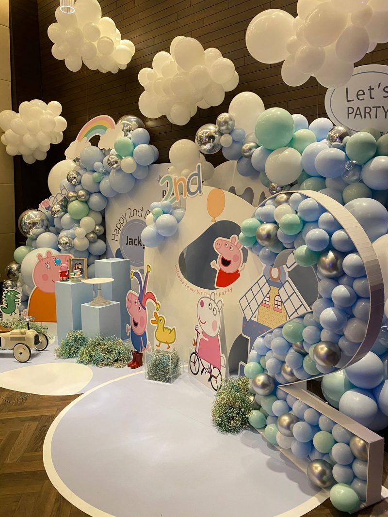 Peppa Pig - Baby Blue 2nd Birthday - The Moment - Serpentine Suite One Hyde Park - professional pics (19)