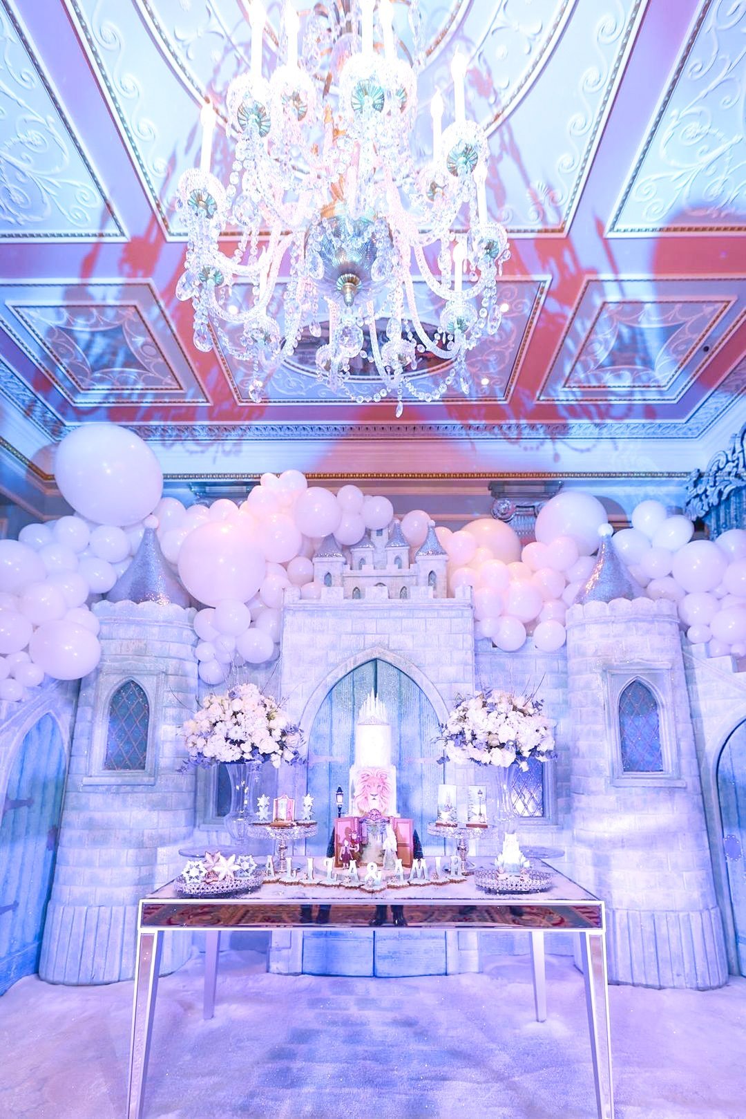 Beautiful Kids Parties - Frozen Theme - The Lanesborough (1)